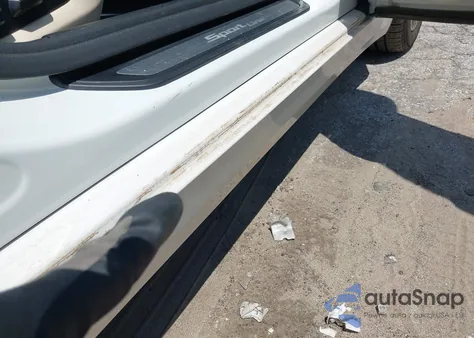 2019 BMW 530I z USA, uszkodzony, nr VIN WBAJA5C58KWW14264